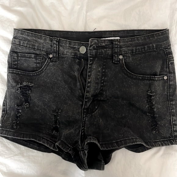 Women’s Denim Short Set - Picture 2 of 5